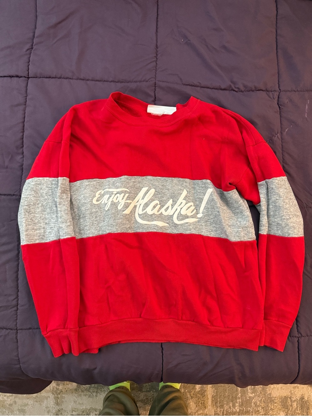 Enjoy Alaska! Red & Gray Women’s Crewneck Sweatshirt